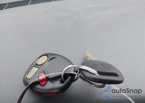 2001 GMC Sierra 1500 Sle z USA, uszkodzony, nr VIN 2GTEC19T711272017